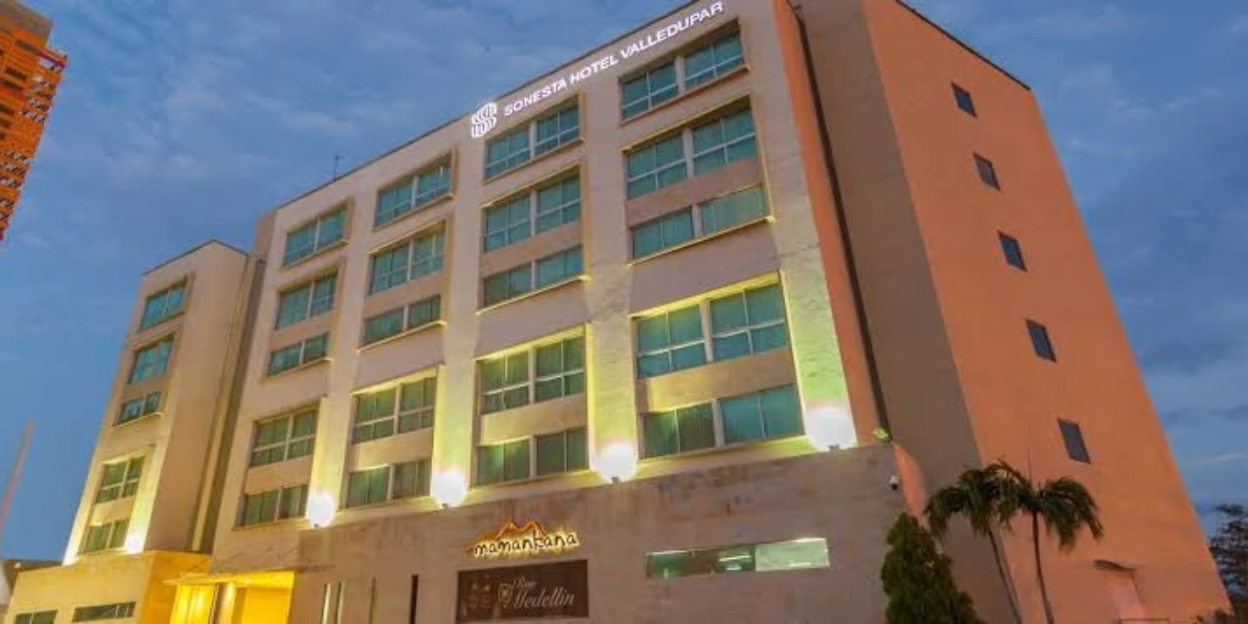 Sonesta Hotel - RateTiger